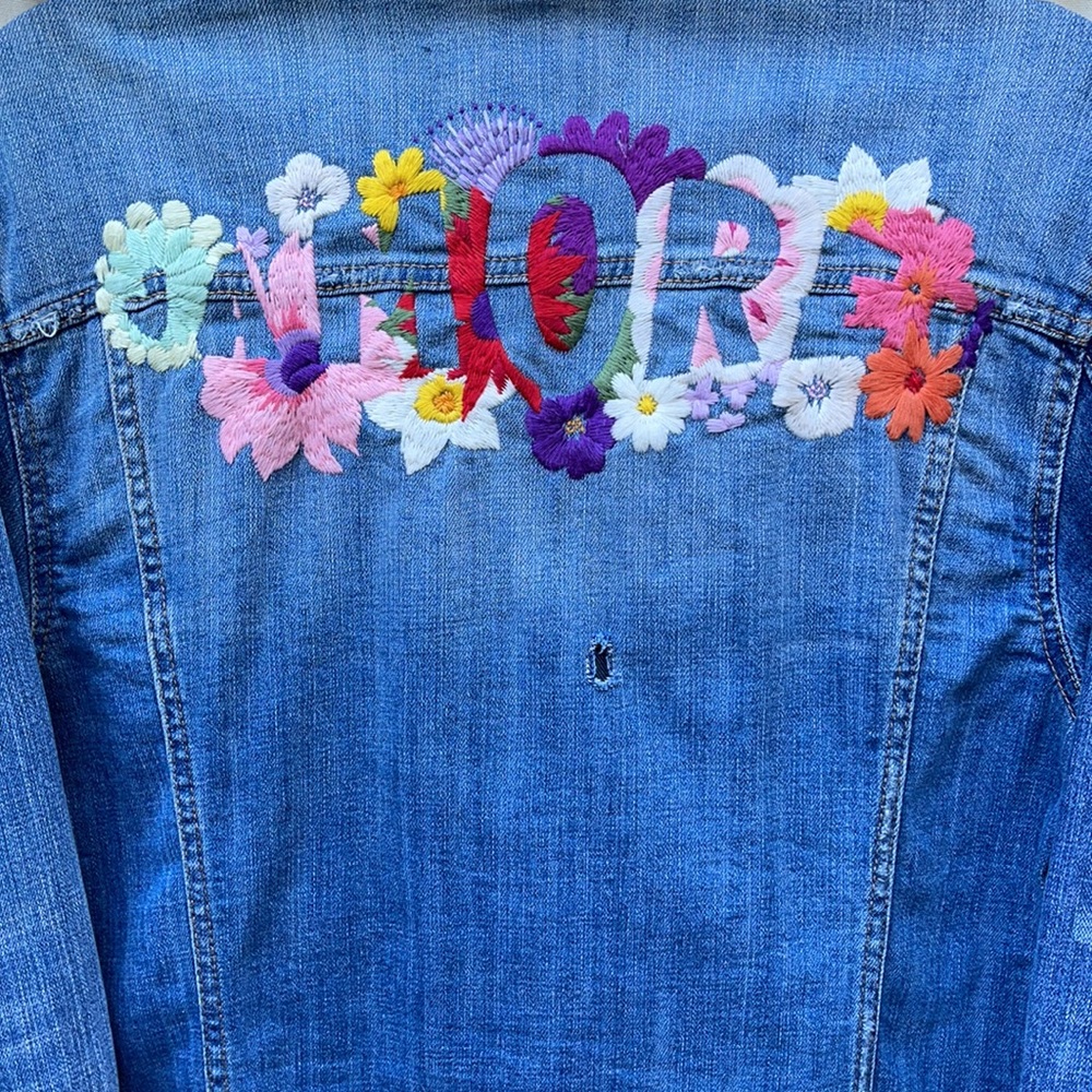 ❗️SOLD❗️ANTHROPOLOGIE- PILCRO “AMORE”FLORAL DENIM JACKET S - Picture 5 of 14